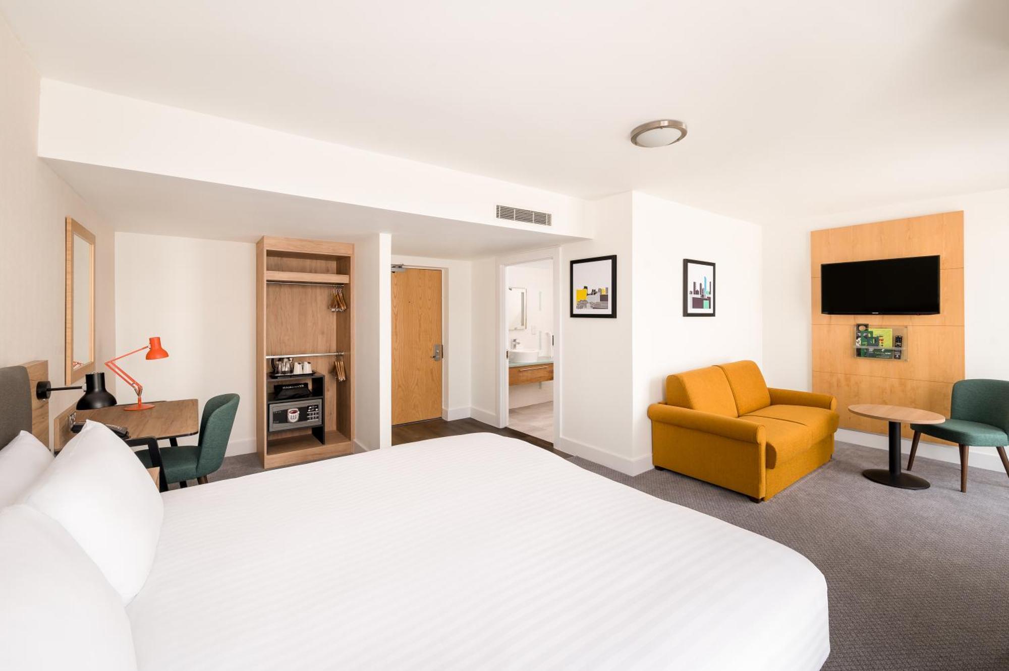 Holiday Inn Birmingham City By Ihg Exterior photo